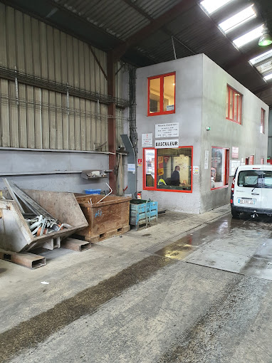 Aperçu des activités de la casse automobile COENMANS RECYCLAGE INDUSTRIEL située à BETHUNE (62400)